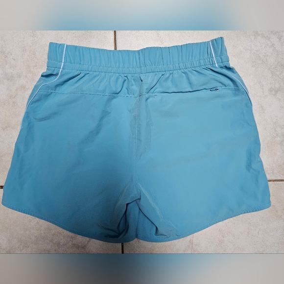 Underarmor athletic workout running shorts small - Picture 3 of 5